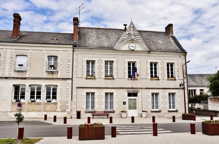 La Mairie - Montreuil-en-Touraine