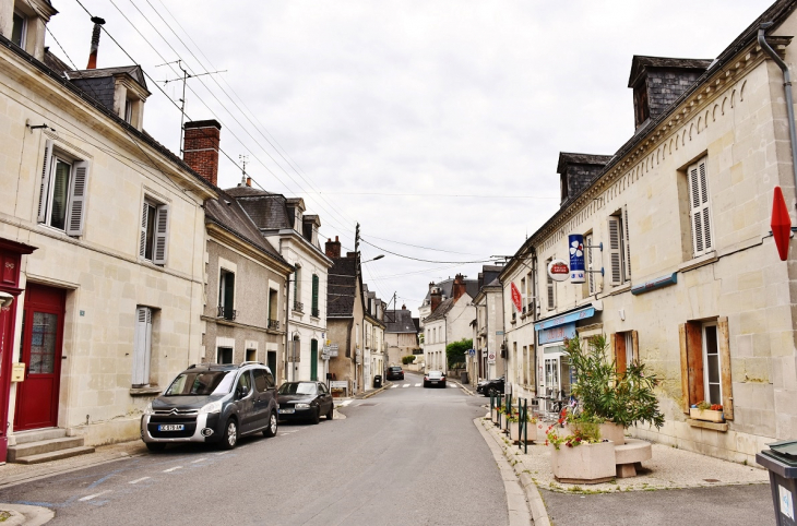 La Commune - Reugny