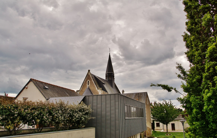 La Commune - Saint-Genouph