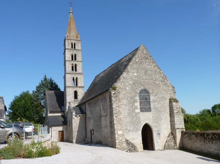L'église   Crédit : André Pommiès - Truyes
