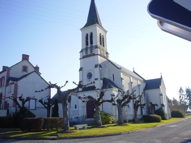 EGLISE - Aize