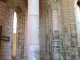 Photo suivante de Méobecq Abbatiale Saint Pierre : les bas côtés de la nef.