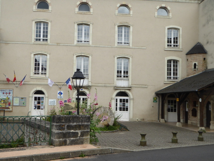 Office de tourisme dans l'ancien moulin - Mézières-en-Brenne