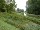 jardin le long du canal du Berry