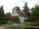 Vue d'ensemble de la jolie petite église de Seillac