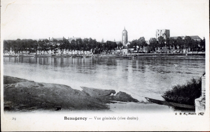 Vue générale, rive droite, vers 1910 (carte postale ancienne). - Beaugency