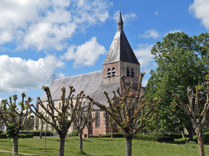 L'église Notre Dame - Bellegarde
