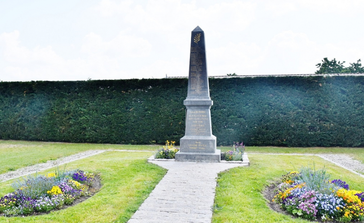 Monument-aux-Morts - Bray-en-Val