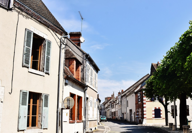 La Commune - Ousson-sur-Loire