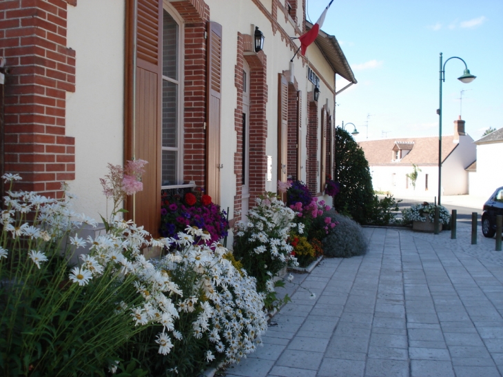 Village fleuri - Vieilles-Maisons-sur-Joudry