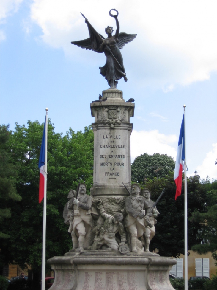 Monument aux morts - Charleville-Mézières