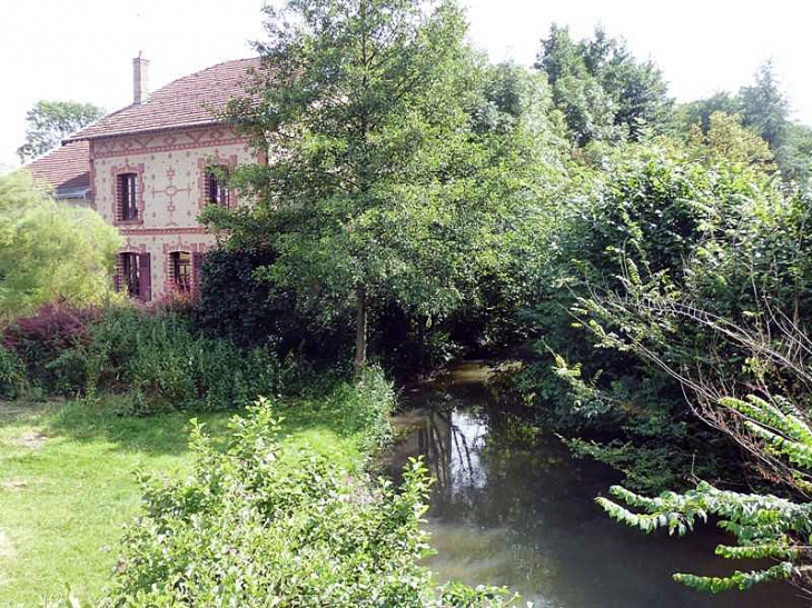 Maison du village - Guincourt