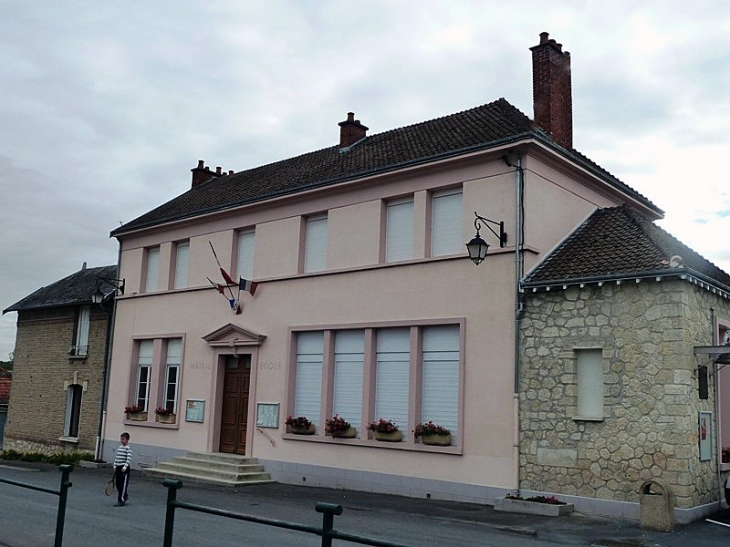 La mairie - Herpy-l'Arlésienne