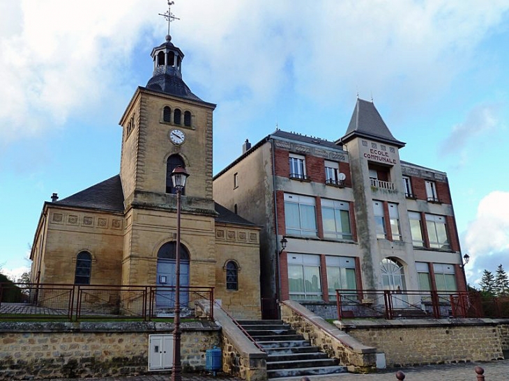 L'église et l'école - La Francheville