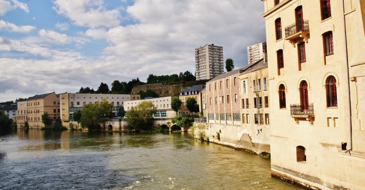 La Meuse - Sedan