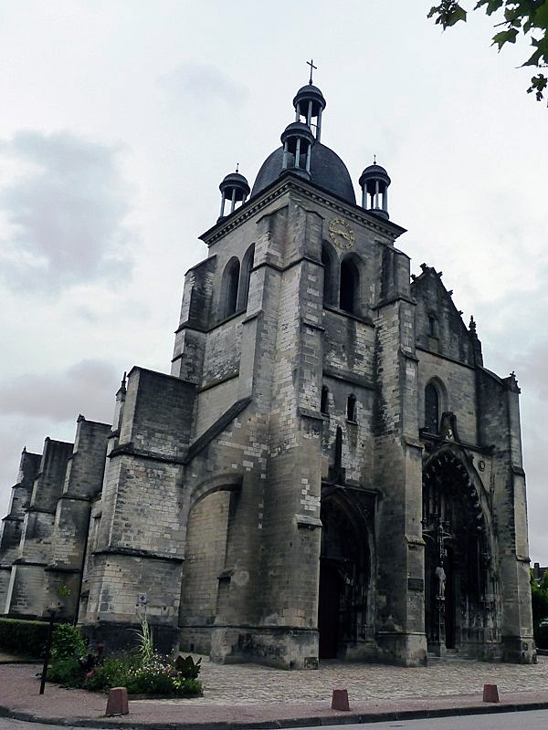L'église - Arcis-sur-Aube
