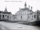 Photo suivante de Bouilly L'Hôtel de Ville et l'Eglise, vers 1917 (carte postale ancienne).