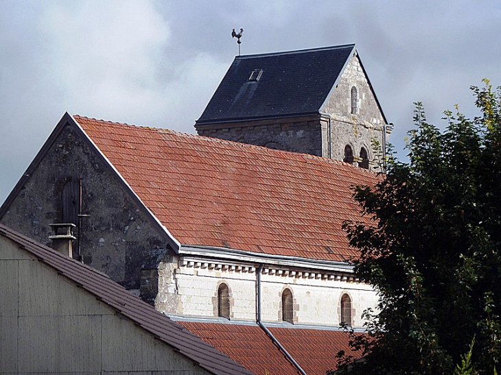Clocher et toits de l'église - Bouy