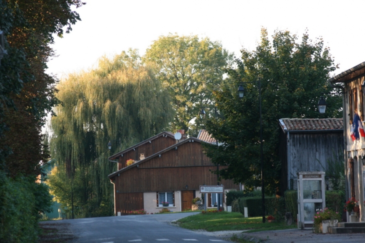 Rue principale côté Nord - Braux-Sainte-Cohière