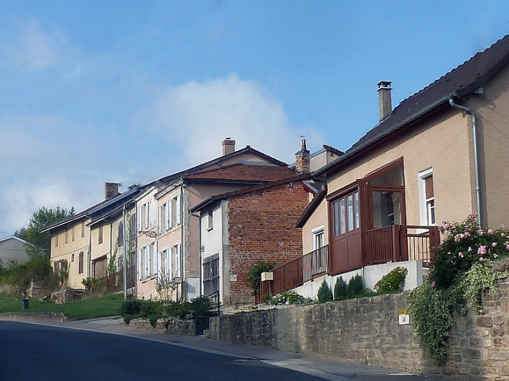 Maisons du village - Cheminon