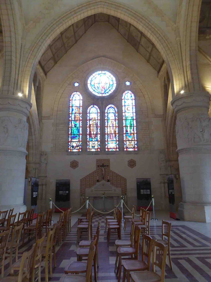 Le mémorial des batailles de la Marne : chapelle supérieure - Dormans