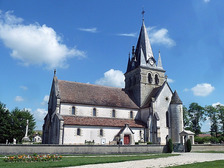 L'église - Maisons-en-Champagne