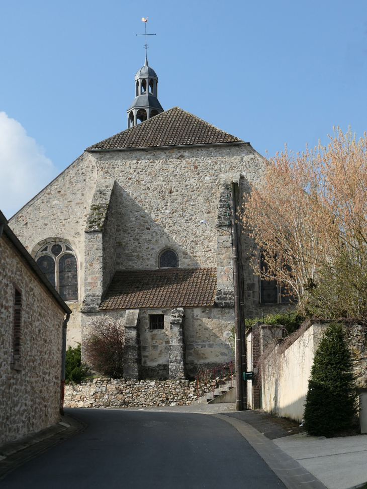 Derrière l'église - Montgenost