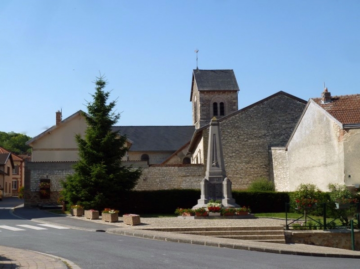Le centre du village - Nogent-l'Abbesse