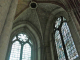 la cathédrale : grisailles dans la nef