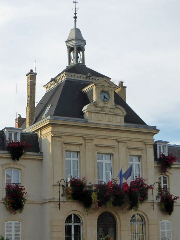 La mairie - Rilly-la-Montagne