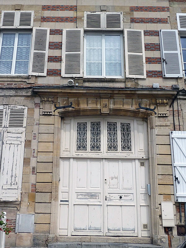 Porte de maison - Sainte-Menehould