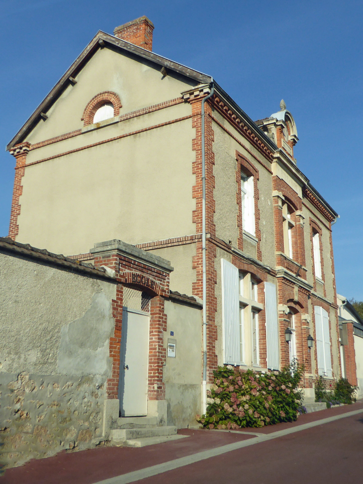 La mairie - Tauxières-Mutry
