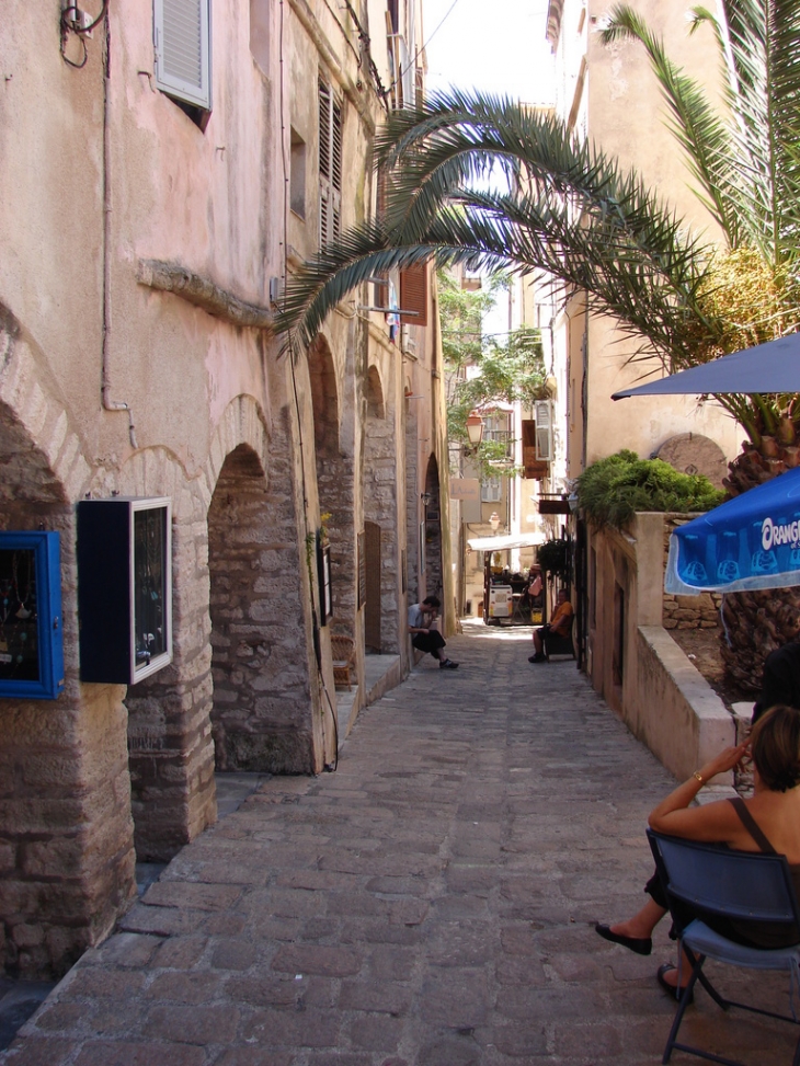 Les rues de Bonifacio