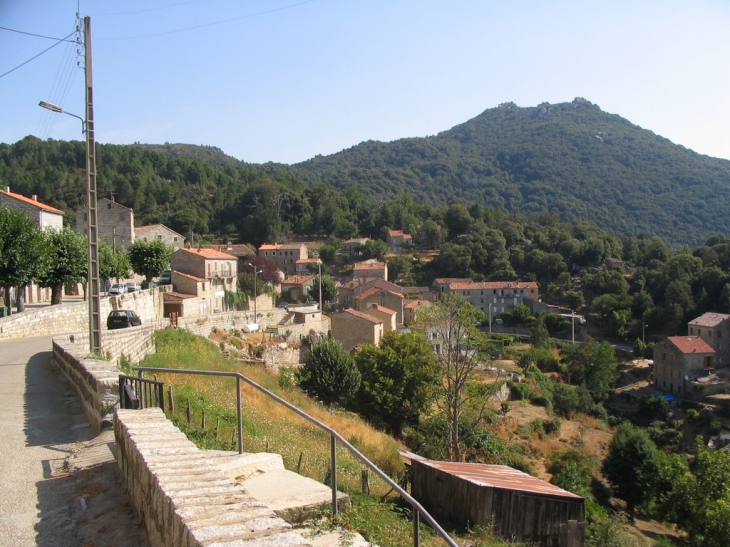 Bas du village - Serra-di-Scopamène