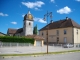 Eglise (1724) et école communale de Pompierre-sur-Doubs