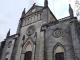 la façade du 19ème siècle de l'église
