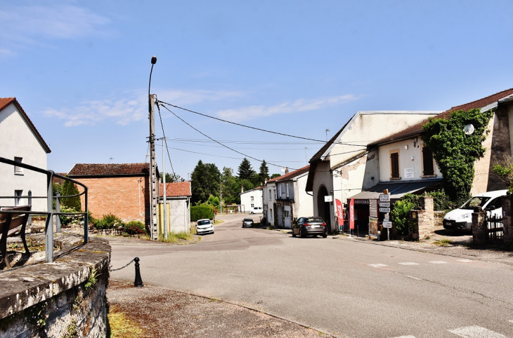 La Commune - Passavant-la-Rochère