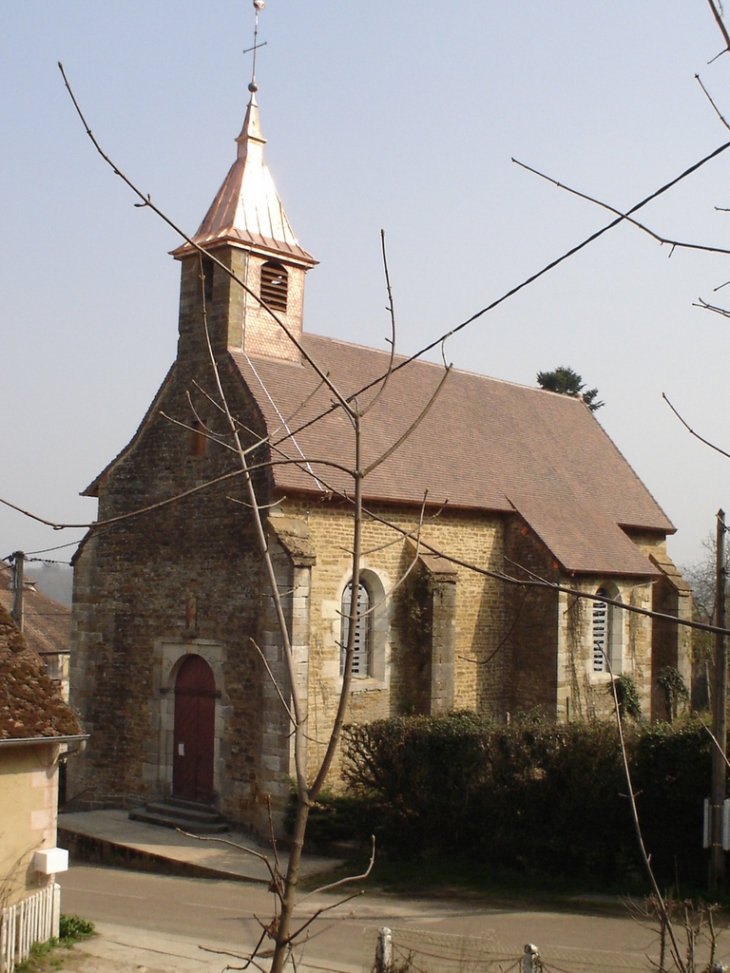 L'église de Monay rénovée en 2006