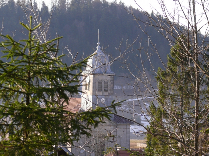 L'église à la fonte des neiges - Prénovel