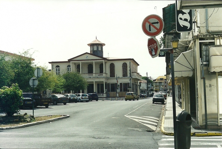 Hotel de ville - Basse-Terre