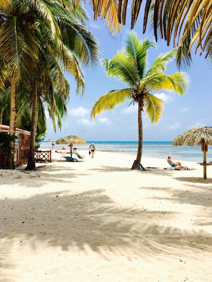 Plage Anse des rochers - Saint-François