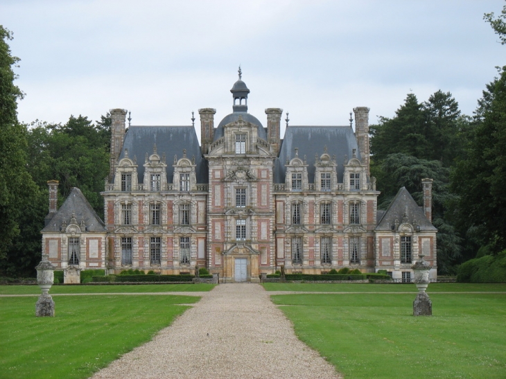 Le Château - Beaumesnil