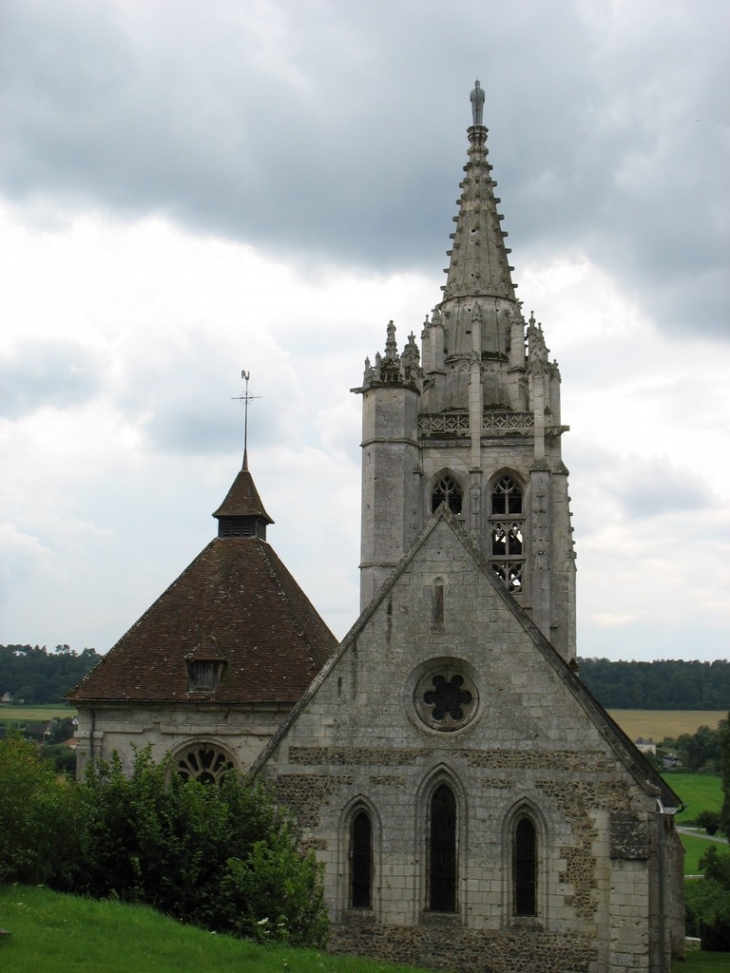 Chevet de l'église Saint-Pierre - Beaumontel