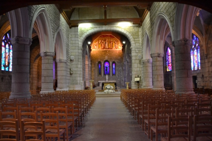 L'église Saint Hélier. - Beuzeville