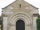 Photo suivante de Condé-sur-Iton Chapelle Funéraire