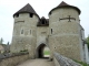 Photo suivante de Harcourt Harcourt - Une entrée du château