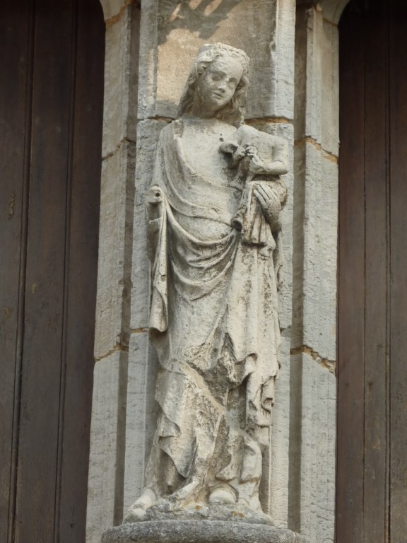 Jouy sur Eure : statue-exterieure-vierge-a-l-enfant - Jouy-sur-Eure