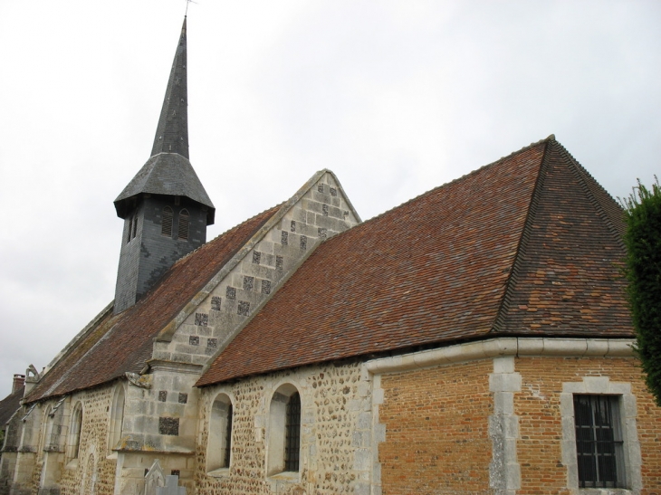 Côté sud de l'église - La Houssaye