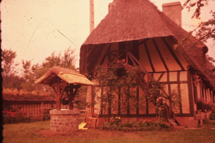 Maison DASSANVILLE au Tilleul-Othon - Le Tilleul-Othon