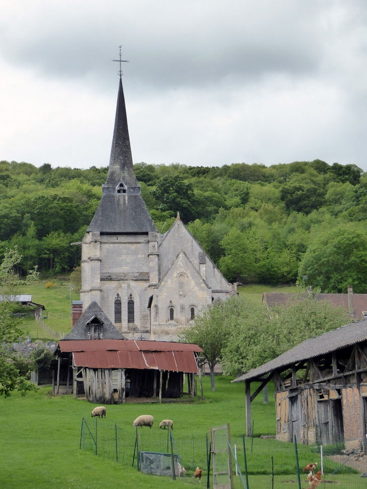 L'église vue du chemin du Roy - Marais-Vernier